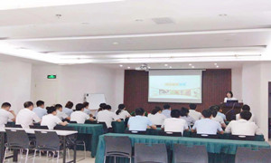 湖北专场 | 飞鹰打算074期之十堰店发展感情治理培训